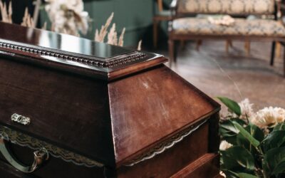 Guide des modèles et prix de cercueils disponibles sur le marché